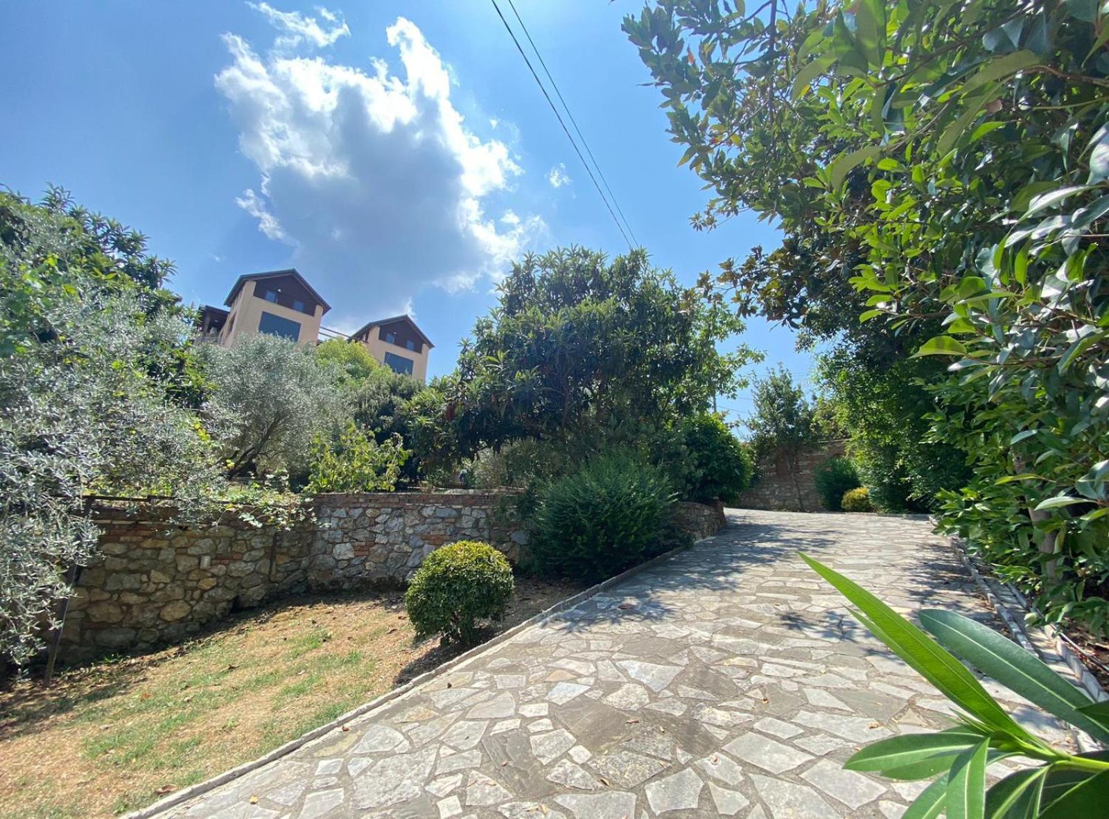Villa Mugs Ljaknasi Exterior foto